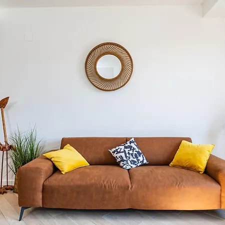 Great Bay - Free Parking *