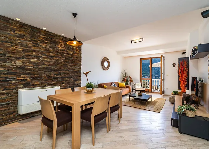 Great Bay - Free Parking